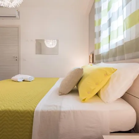 Villa Emanuela - Isulatravel